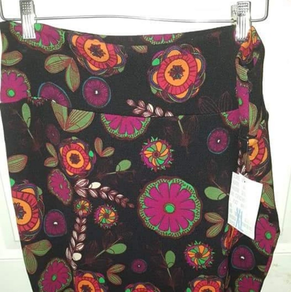 Lularoe cassie xl